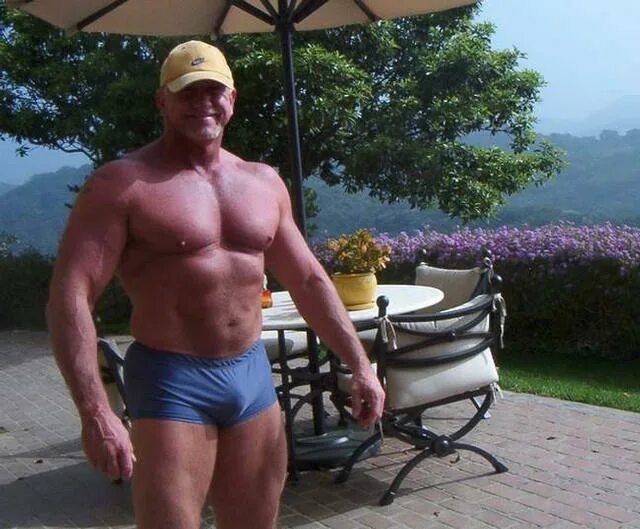 Daddy solo. Мускулистый Дэдди. Muscle Daddy 2088 Daddy : Paul Wilson. Dimitris muscle dad.