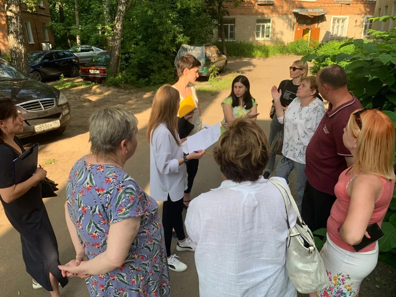 Встреча с жителями мкд. Истра. Орехово-зуево. Жители многоквартирного дома. Встреча с жителями мкд.
