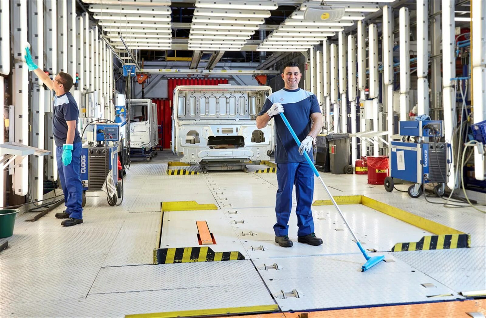 Janitorial facilities service. Facility services. Facility services Rus. ООО Симпл Фасилити сервис.