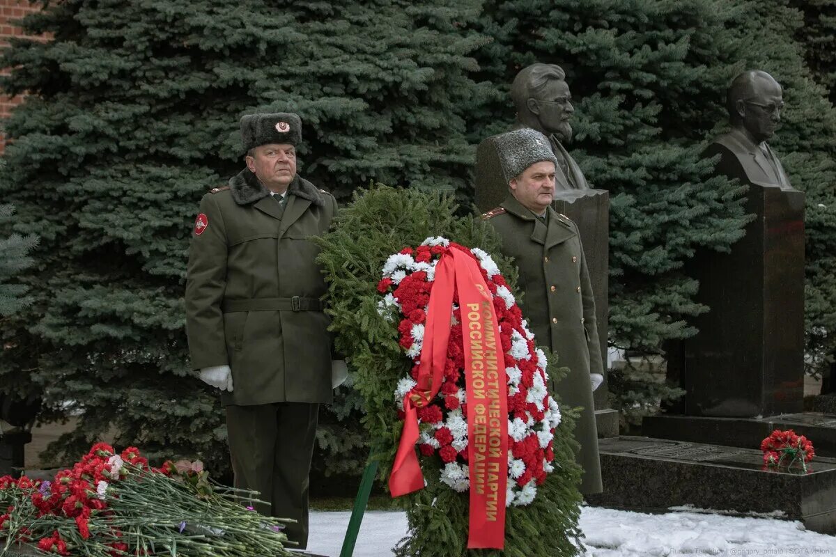 21 апреля день рождения сталина. Два дня рождения Сталина. 9 Мая Сталин. 145 Лет со дня рождения Сталина. Дата рождения Сталина настоящая.