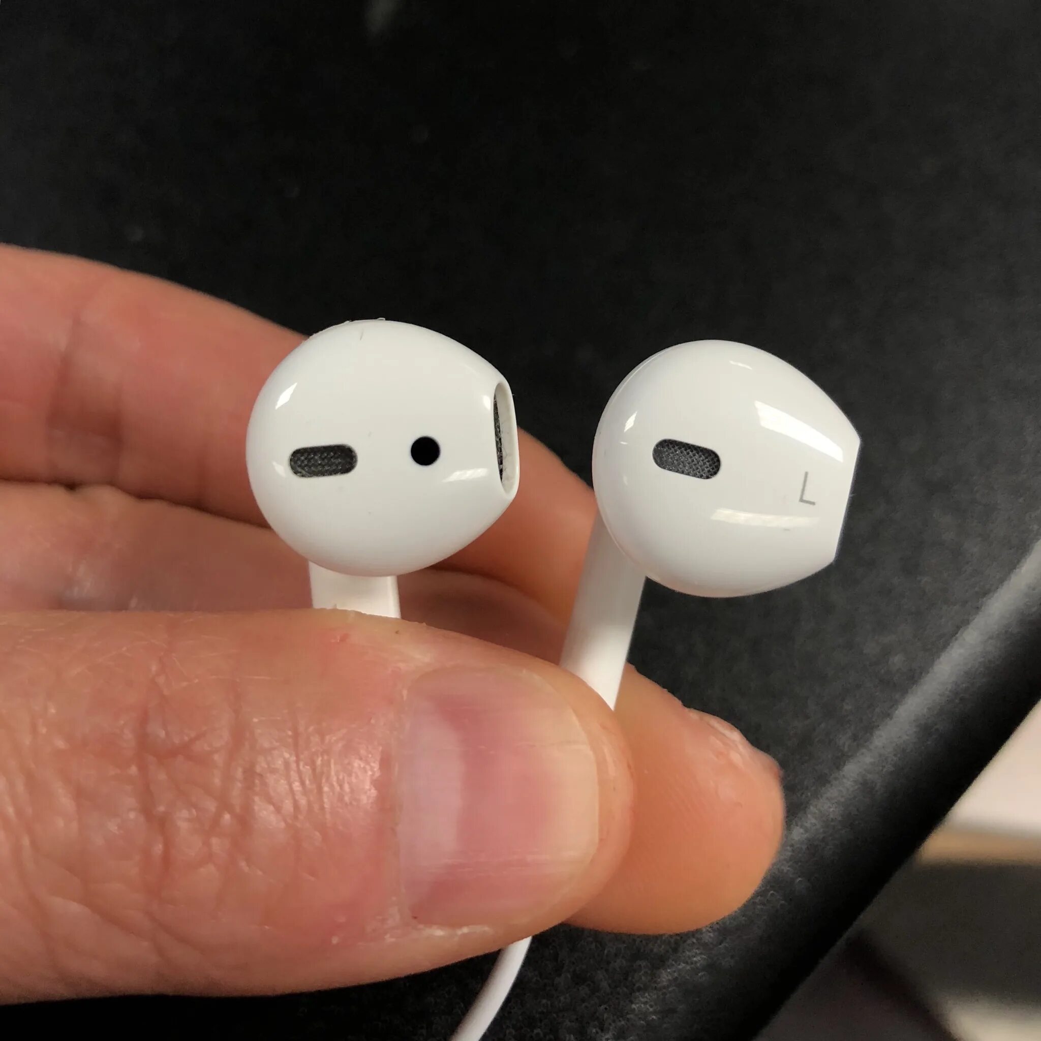 Apple Earpods. AIRPODS Earpods. Аирподс 2. Аирподс 3. Airpods страны