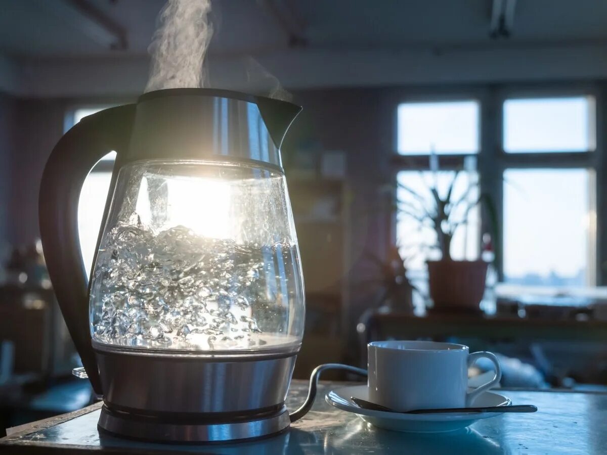 Почему нельзя кипятить воду несколько