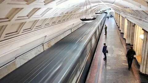 Метро москвы самая глубокая станция сколько