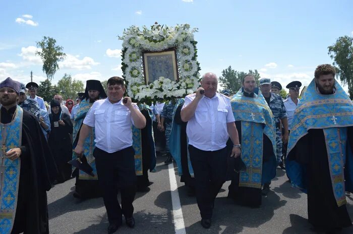 Радио свобода курская область. М свобода курская область. Свобода курская область мемориал. Поселок свобода курская область. Коренная пустынь курская местечко свобода.