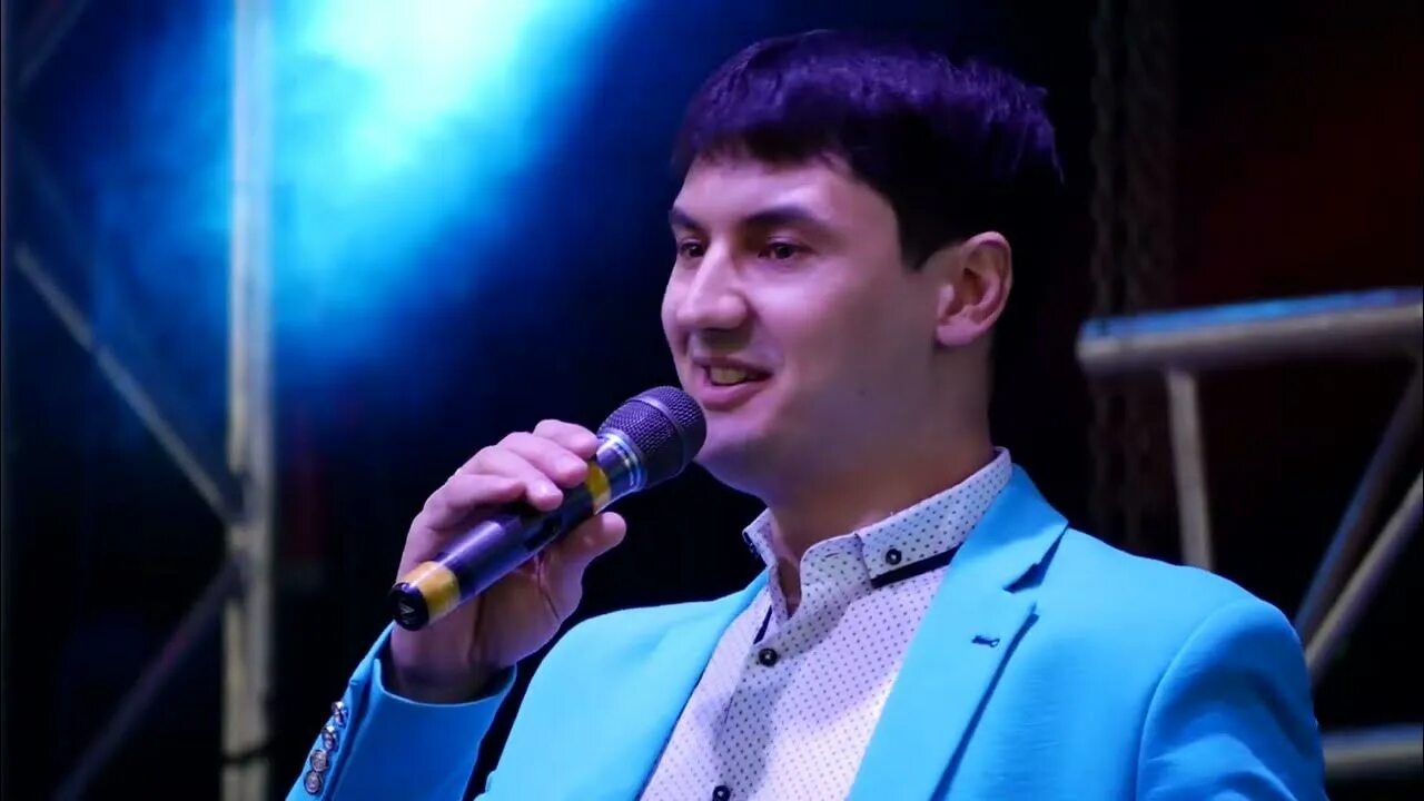 Альфина азгамова 2000. Сина багышладым. С пятницей на татарском мусульманское. Татарские открытки с пятницы. Татарская певица альфина азгамова.