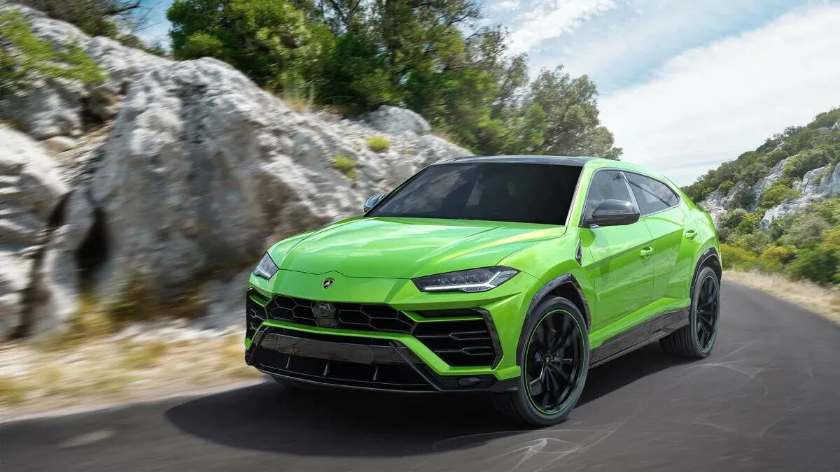 Супер кроссоверы. Lamborghini Urus. Ламборджини Урус зеленый. Lamborghini Urus 2022 зеленый. Lamborghini Urus салатовый.