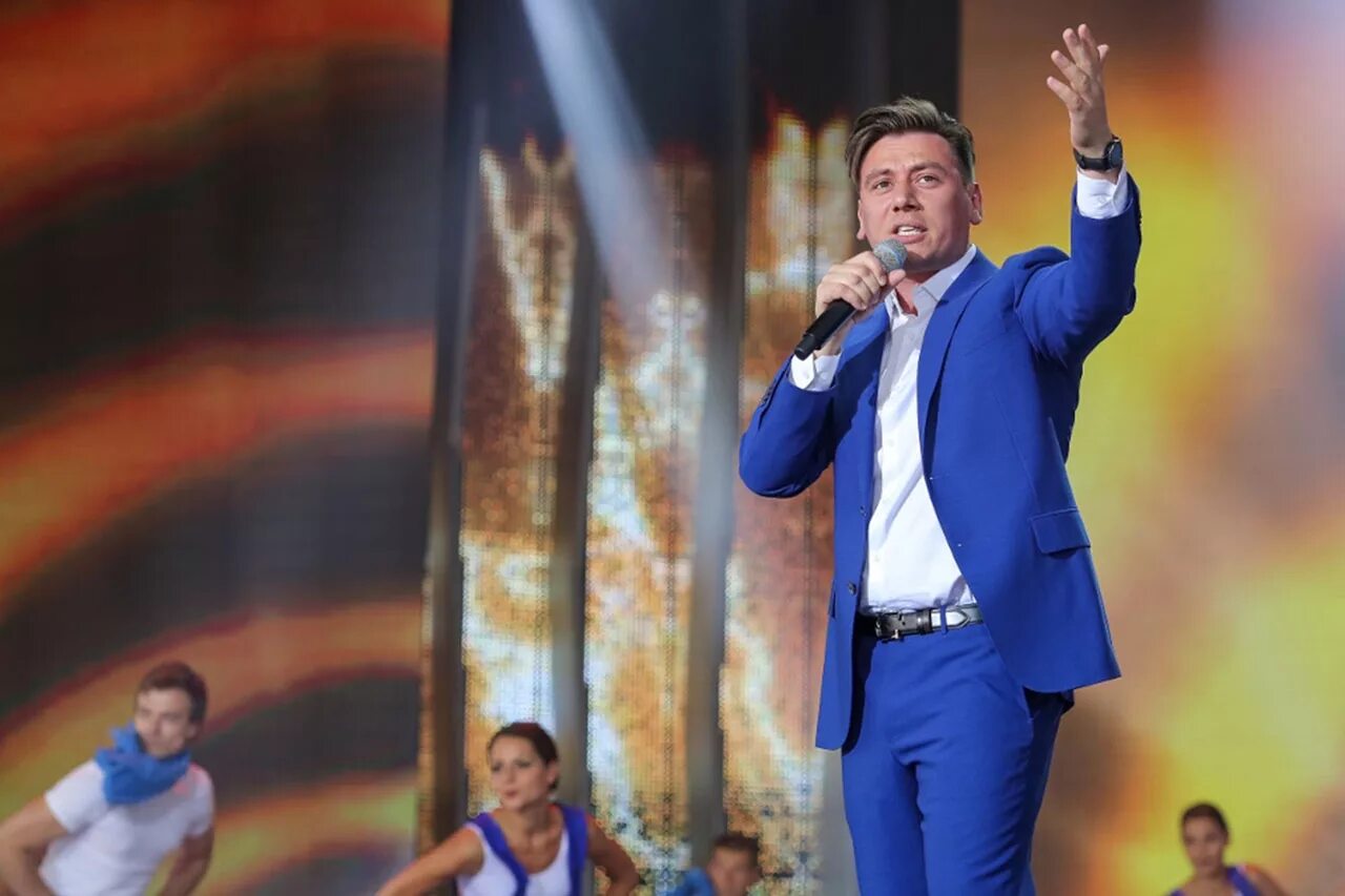 алехно спешите жить