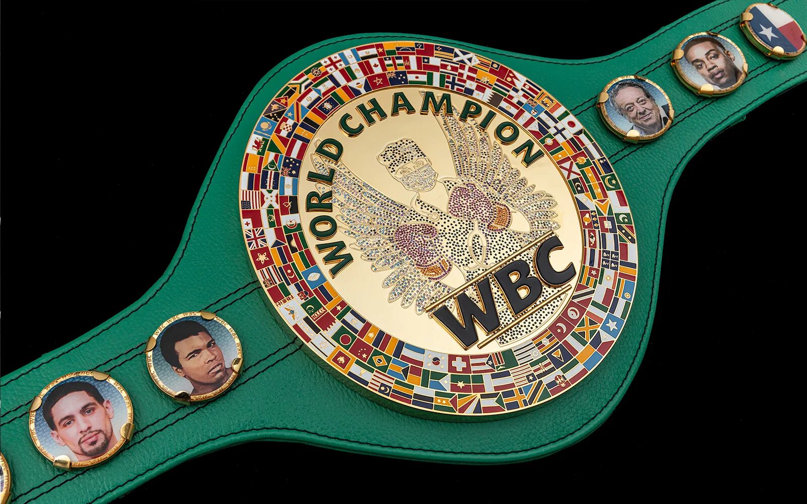 Всемирный боксерский совет. WBC money Belt. WBC флаги.