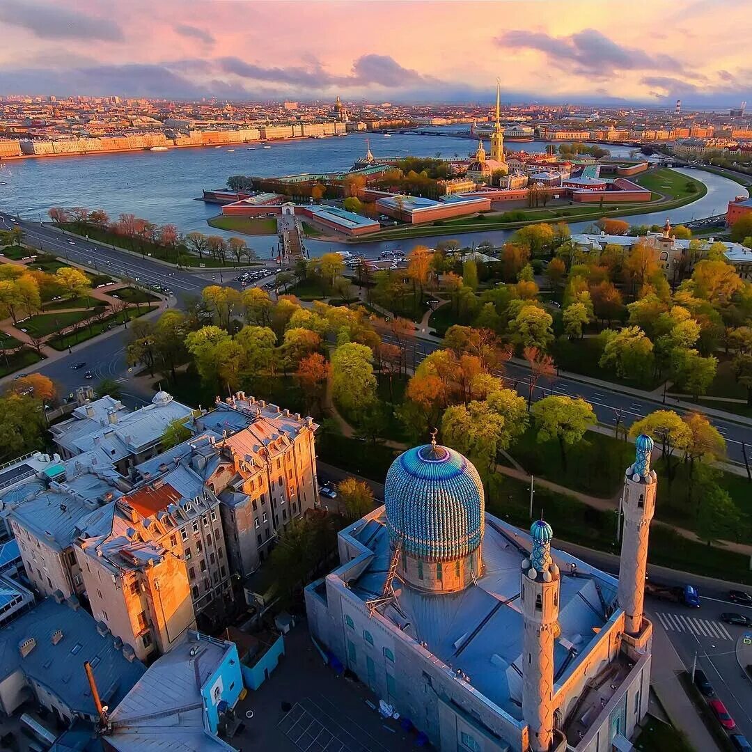 Петербург с высоты птичьего полета. Петропавловская крепость в санкт-петербурге с высоты птичьего полета. петроградский район петропавловская крепость. петропавловская крепость с птичьего полета. петропавловская крепость с высоты птичьего.
