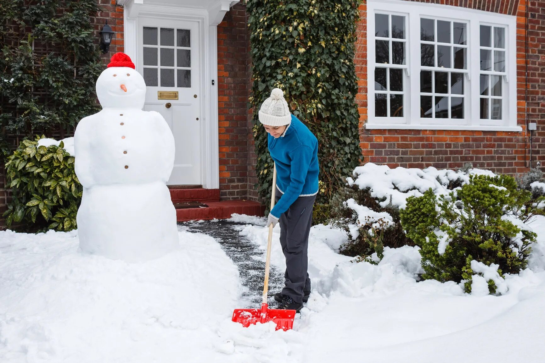 Building snowman