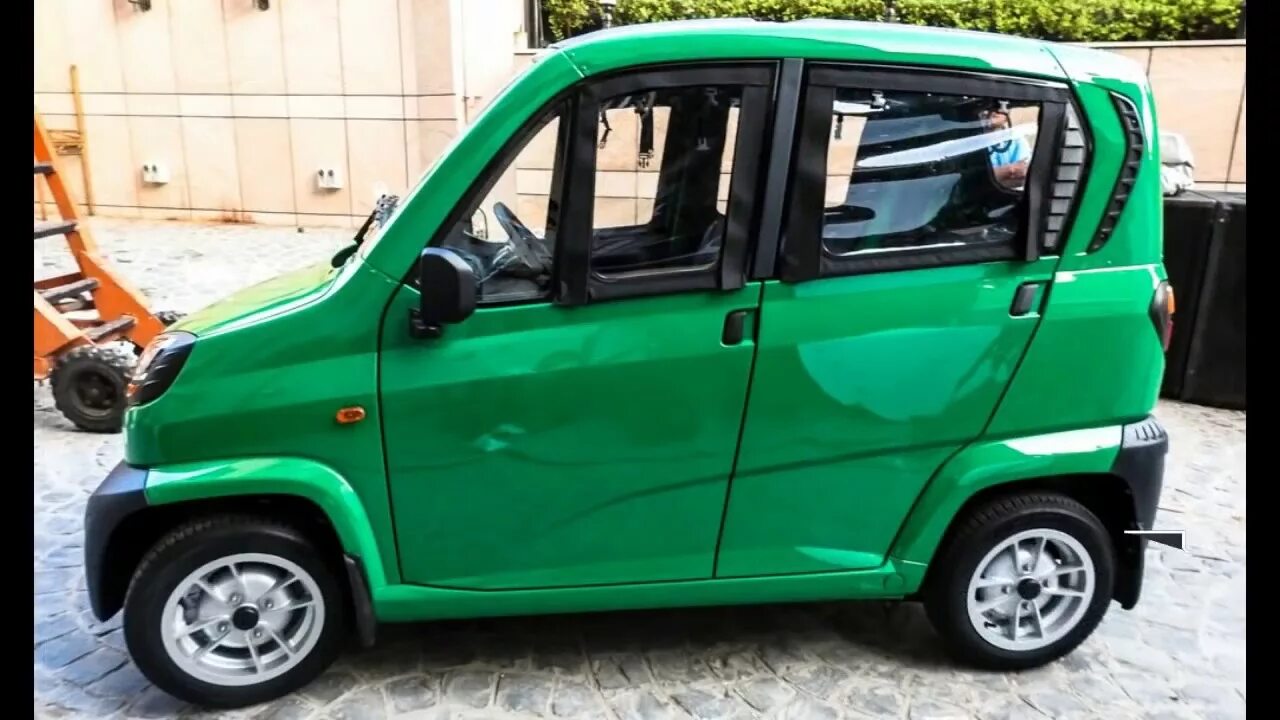 Куплю самый дешевый автомобиль. Bajaj Qute re60. Bajaj Qute 1. Индийская машина Bajaj. Bajaj Qute 2021.