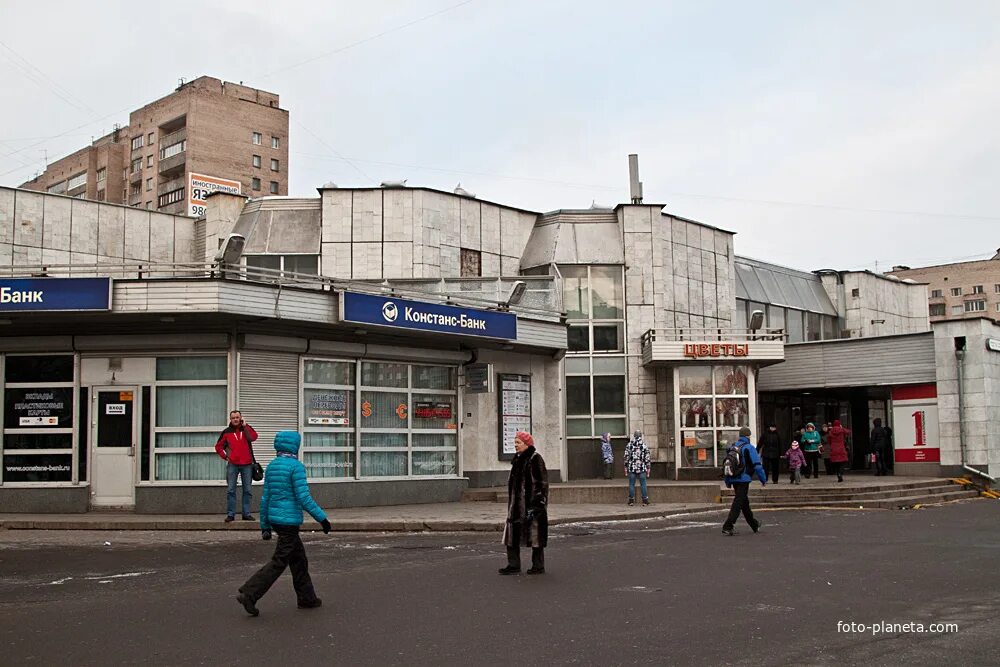 Спб гражданский. Станция метро Гражданский проспект. Метро Гражданский проспект в 1990. Гражданский проспект метро СПБ. Метро Гражданский проспект СССР.