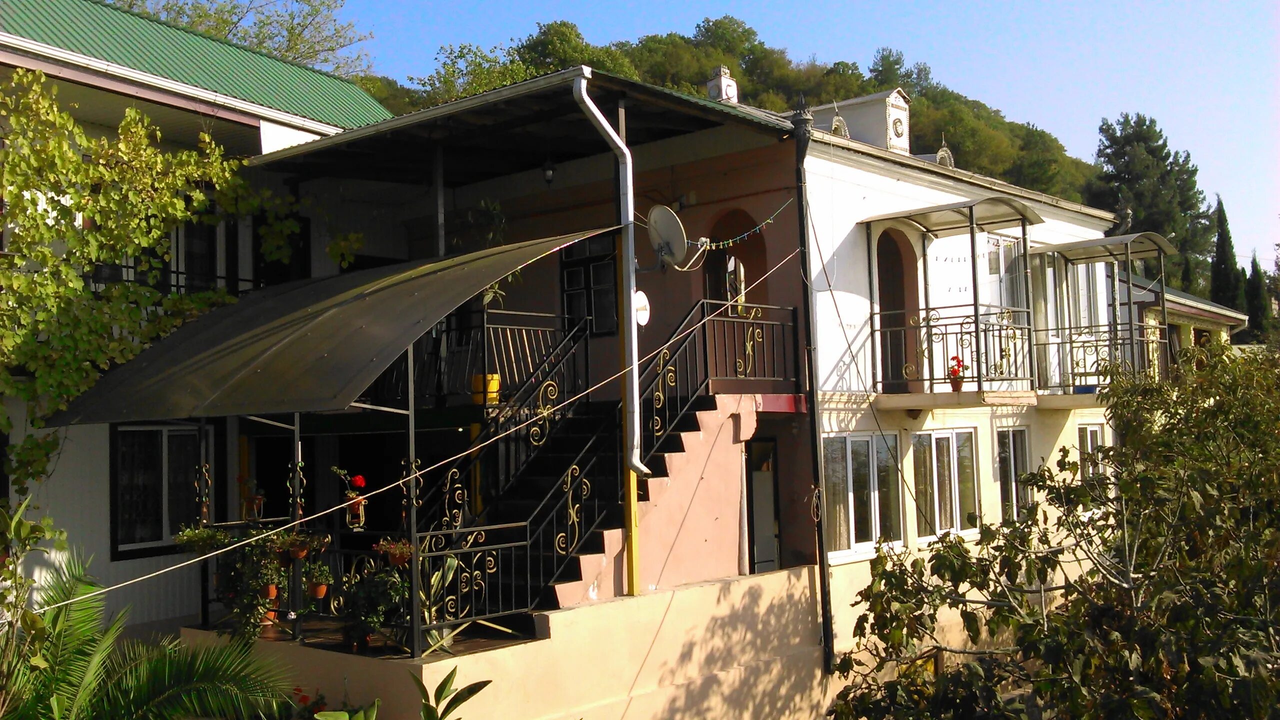 монашеское ущелье абхазия. абхазия агараки монашеское ущелье. абхазия пицунда монашеское ущелье. монашеское ущелье дом. монашеское ущелье дом.