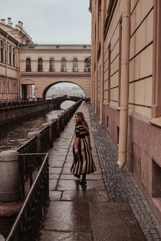 фотосессия прогулка по питеру. мост санкт петербург аричков. питер. лучшие работы в спб. питер норвиг фотограф.