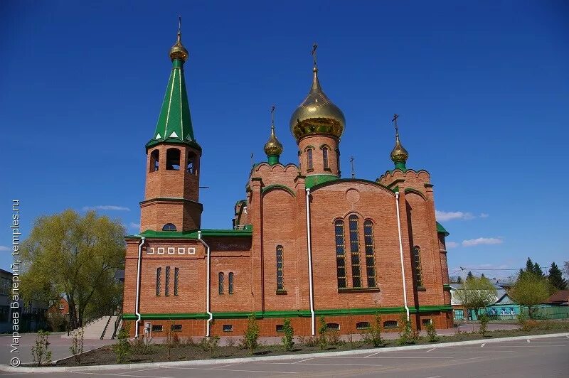 Калачинск. Храм Воскресения Христова Калачинск. Воскресенский кафедральный собор г.Калачинск. Храм в Калачинске Омской. Церковь Воскресения Христова в Калачинске Омской области.