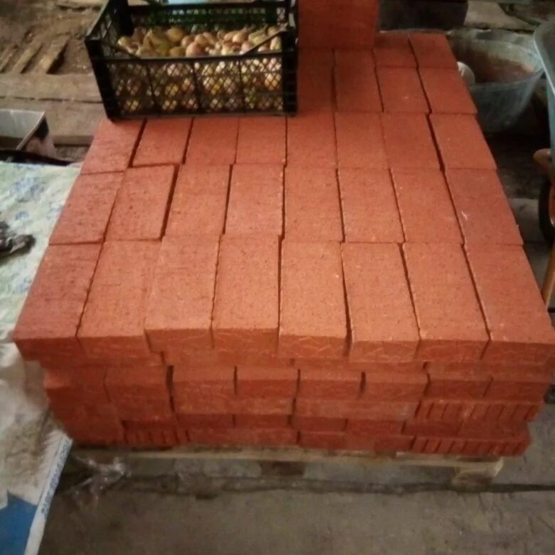 печь из витебского кирпича. полнотелый керамический кирпич м200. шамотный кирпич rath 64/250/125. кирпич печной витебский м150. кирпич рядовой полнотелый м200 кемма.