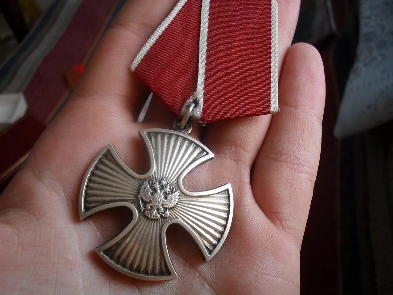 Орден мужества волгоград. Орден мужества история. Орден мужества чечня. Орден мужества посмертно медаль. Орден мужества звезда.