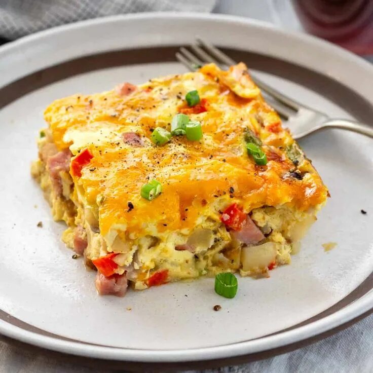 Eggs cheese peppers. Breakfast casserole. casserole. potatoes, egg and cheese burrito.