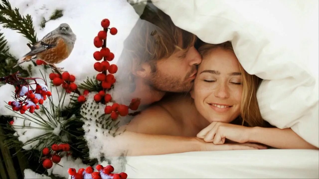 Сегодня ночевал с женщиной любимою. Я ночевала с любимым песни. Слова песни любовь спала. Я ночевала с любимым песни. Спи любимая моя стихи.
