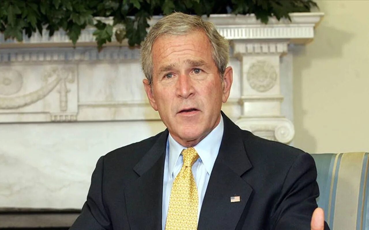 Предотвратившая покушение. Джордж Уокер Буш. Джордж Буш Ирак 2003.