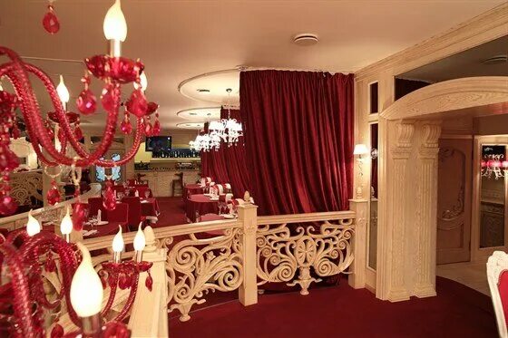 рестораны в новомосковске тульской