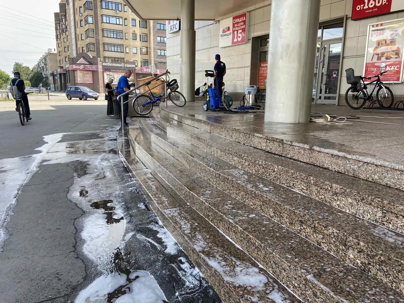 Вакансии копейск. Вакансии копейск. Работа копейск вакансии для женщин. Двор ночью. Зам глава копейска челябинской.