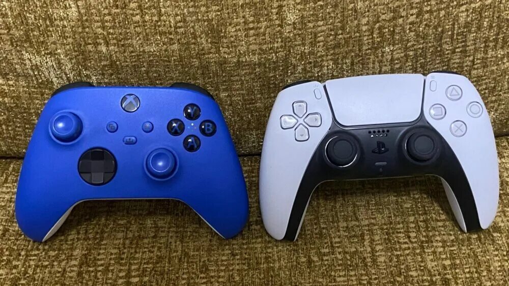 Like controller. Ps5 controller xbox. dualshock 4 elite controller. ps5 elite controller. xbox series x vs ps5 controller.