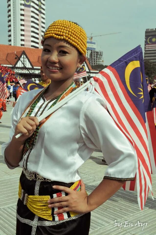 Малайцы девушки. Malaysia girls. Женщины малайзии на улице. Malaysia girls. Malaysia girls.
