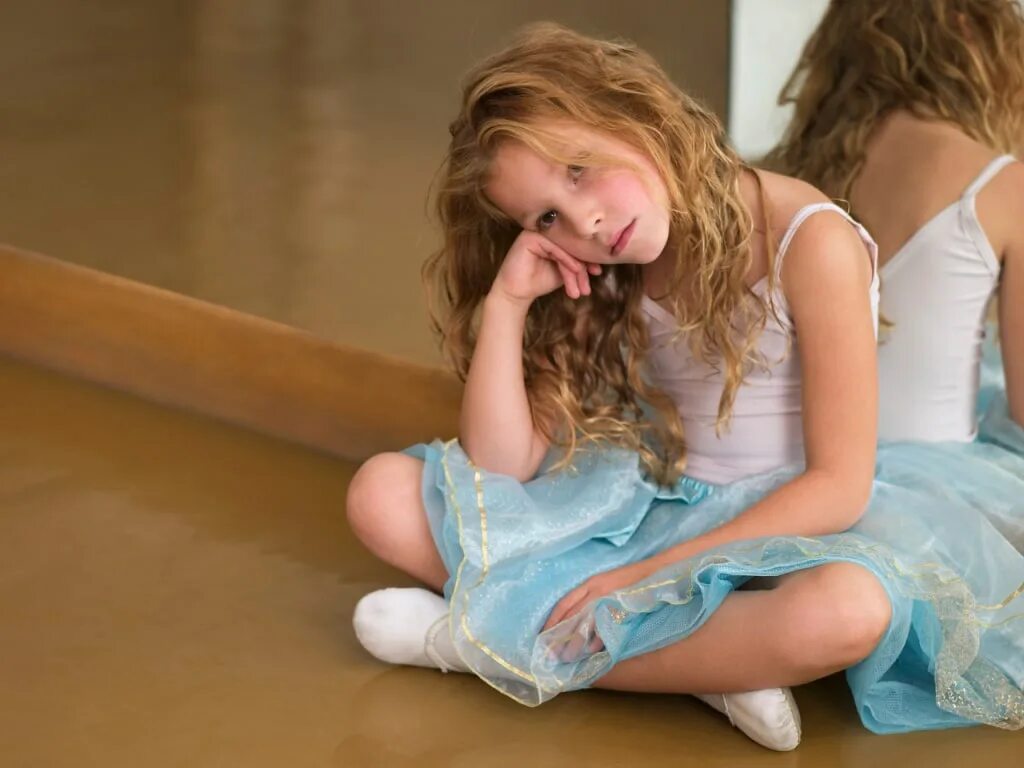 Youngest girls movie. 8летниедетивтрусиках. Youngest girls movie. Роб шнайдер цыпочка. Youngest girls movie.