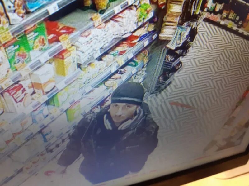 сейф с деньгами. кражи уфа в магазинах. маньяк в нижнем тагиле 2021. кража в магазине. кражи в магазинах омска.