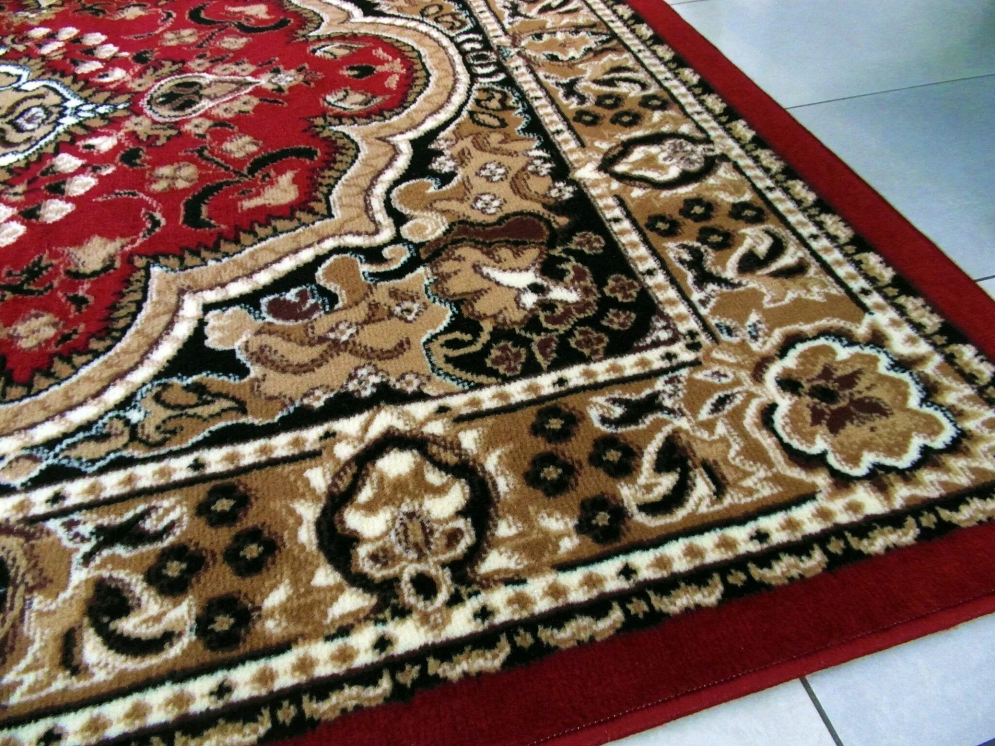 Где купить турецкие. Турецкие ковры. Красивые турецкие ковры. Турецкий ковер красный. Османские ковры.