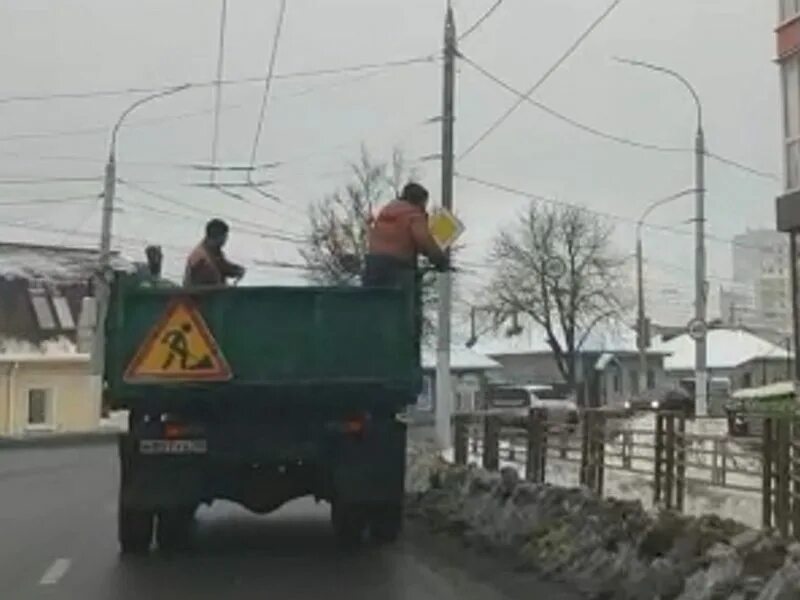 Спас от позора