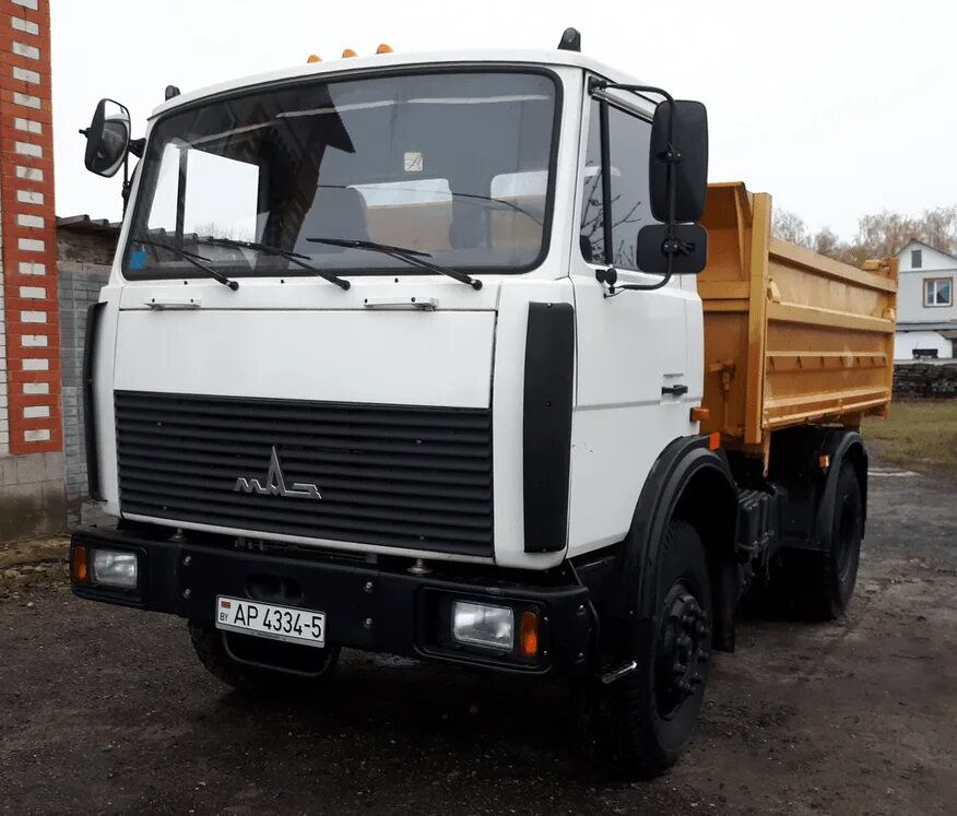 Маз 5551 самосвал авито. Самосвал маз-5551а2-320. маз 5551 самосвал. маз 5551 сельхозник. самосвал маз 5551 а2.