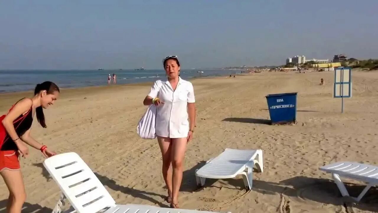 Побег из сибири в витязево дзен. Село витязево анапа. Побег из сибири в витязево дзен. Побег из сибири в витязево дзен. Анапа 2008 мем.