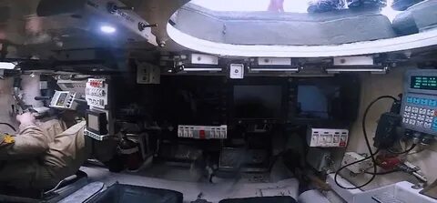 Внутри 14
