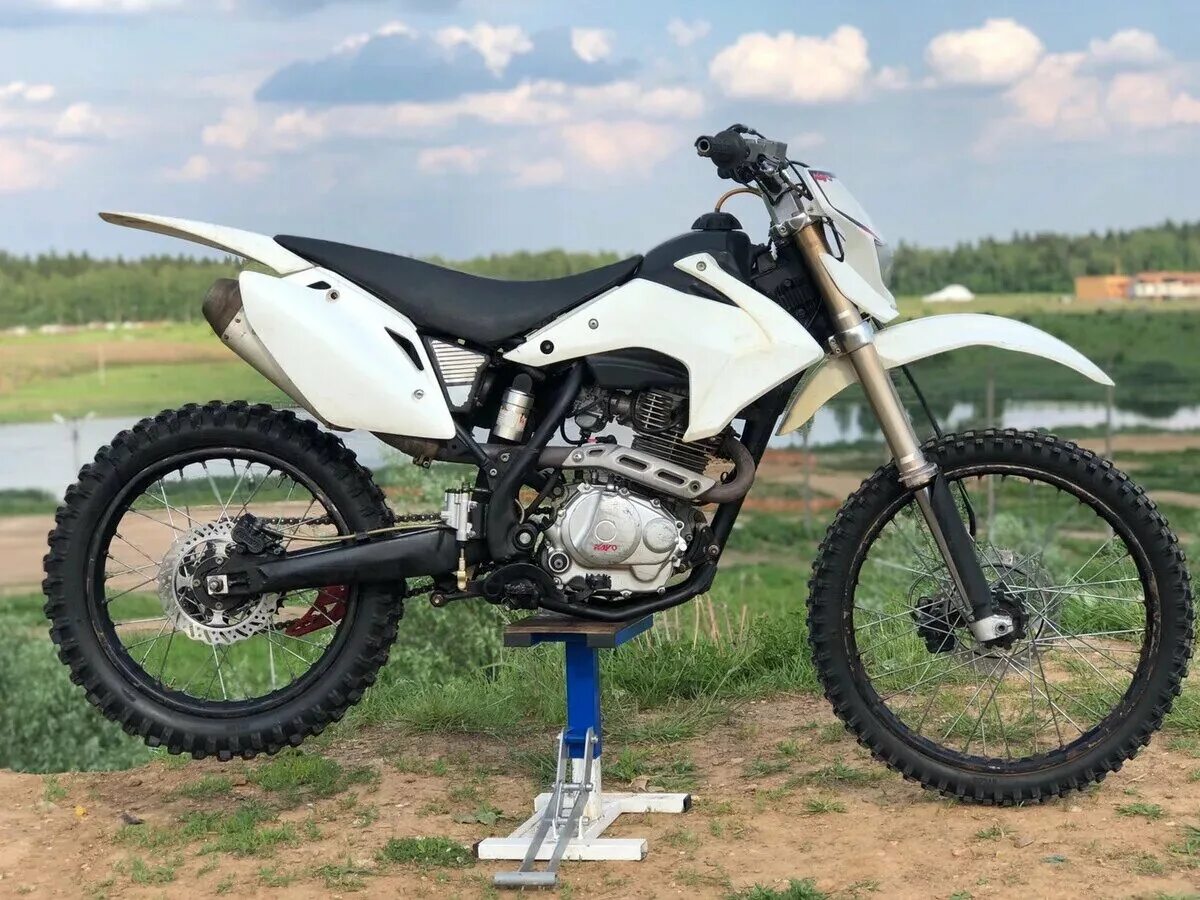 Кайо т2 250 купить. Кайо т2 эндуро. Мотоцикл Кайо т2 250. Kayo t2 250 Enduro. Кайо 250 эндуро.