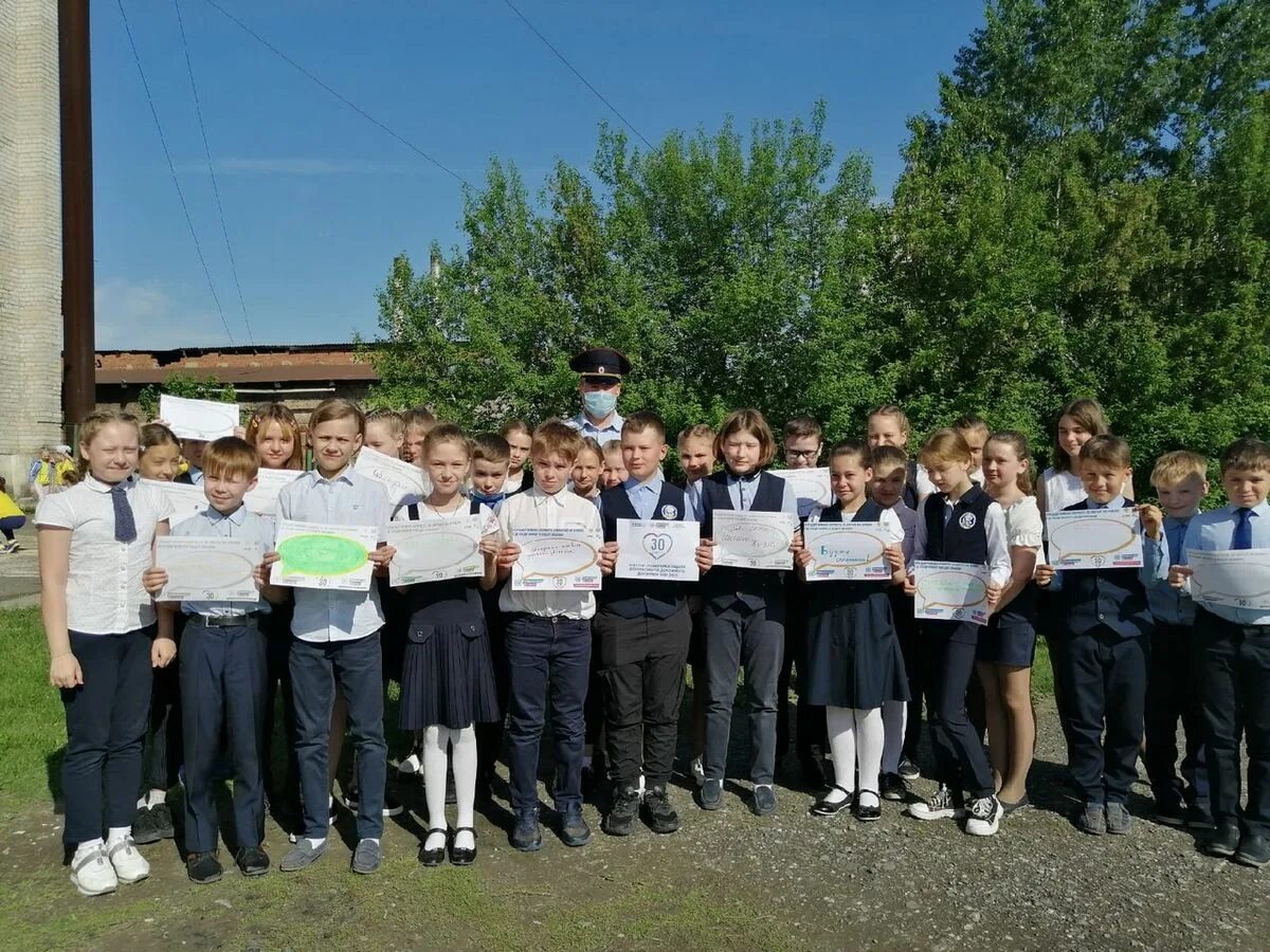 Сайт ирбитского мо. Школа 10 Ирбит. Школа 18 Ирбит. Школа 3 Ирбит. Ирбит полиция сотрудники.