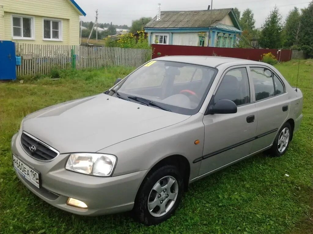 Хендай акцент 99 года Базовая комплектация. Hyundai Accent 2008 Blue. Капот Хендай акцент 2008 ТАГАЗ серебристый. Хендай акцент 2008 Юрьевец 065.