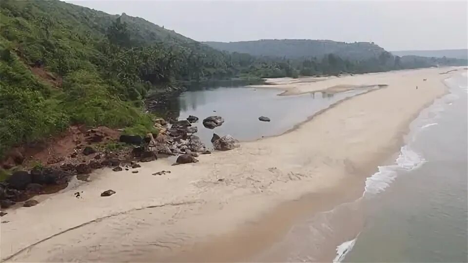 The sands between. The sands between