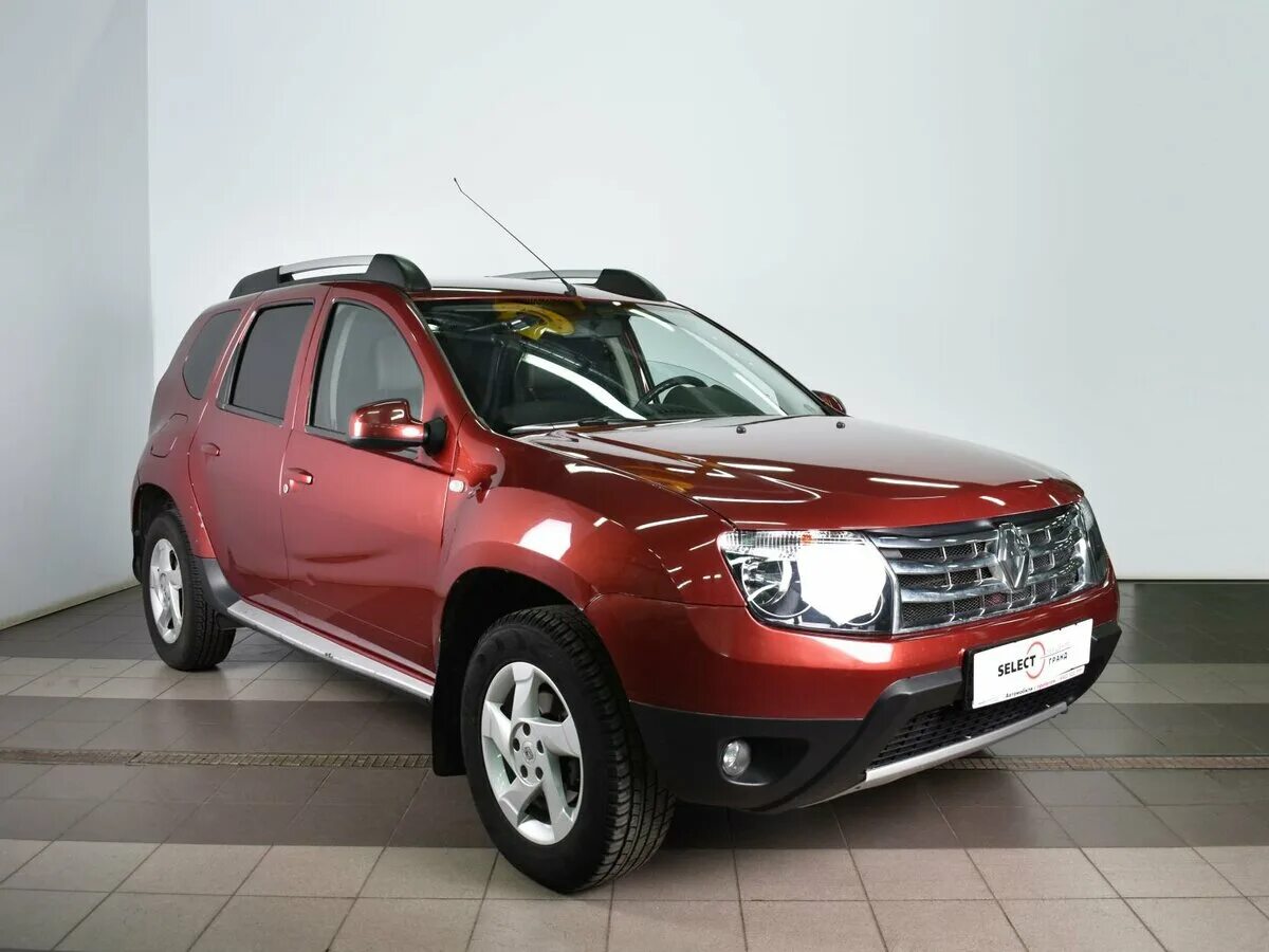 Машины с пробегом во владимире. Renault Duster 2013. Рено Дастер 2012 красный. Рено Duster 2013. Renault Duster 2014 красный.