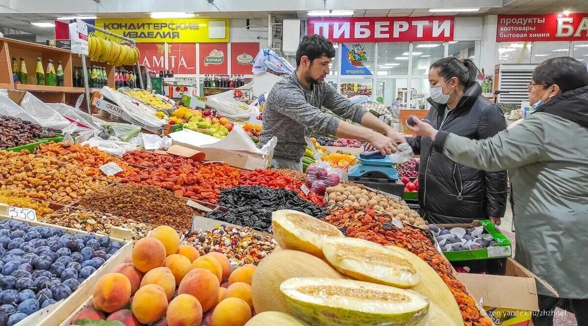 Центральный рынок улан-удэ. Народный рынок. Рынок народный режим работы. Рынок крестьянский улан-удэ. Колхозный рынок улан-удэ.