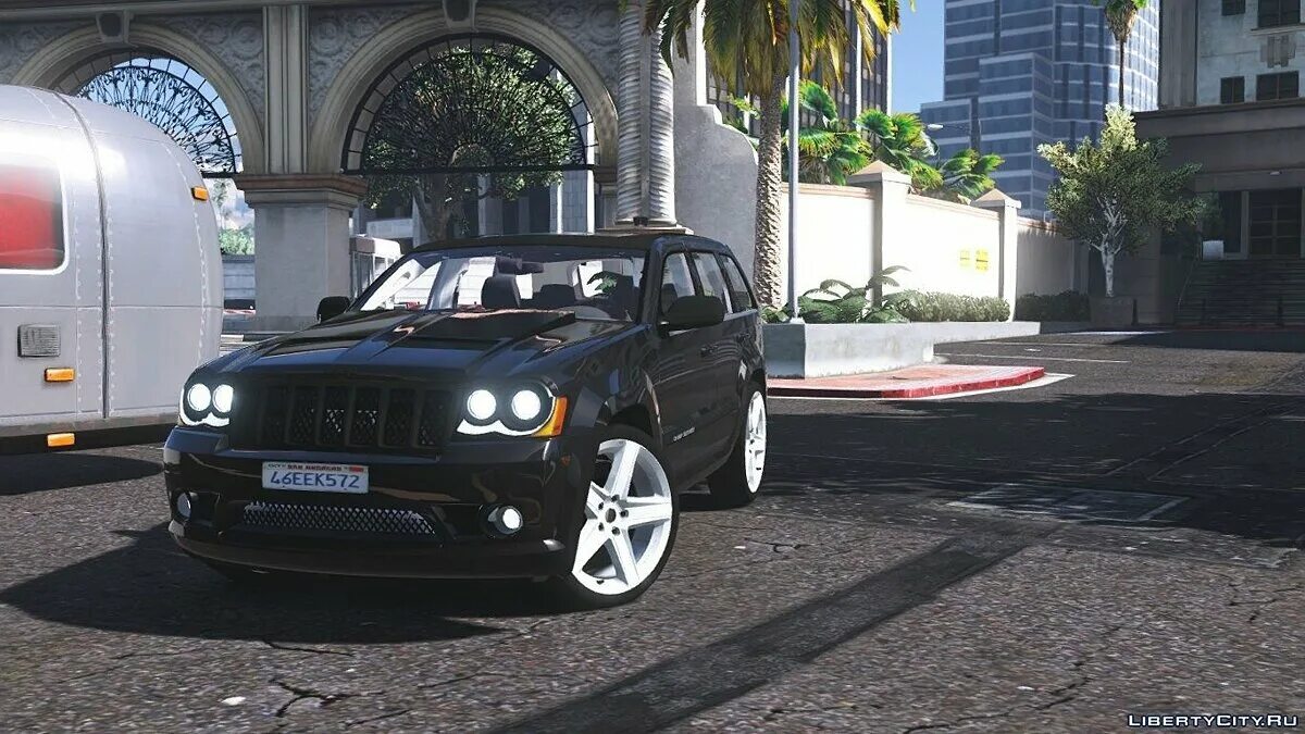 Как установить мод гта 5 на машину. Jeep Grand Cherokee GTA 5. GTA 5 Jeep. GTA 5 Джипы. Гранд Чероки в ГТА 5.