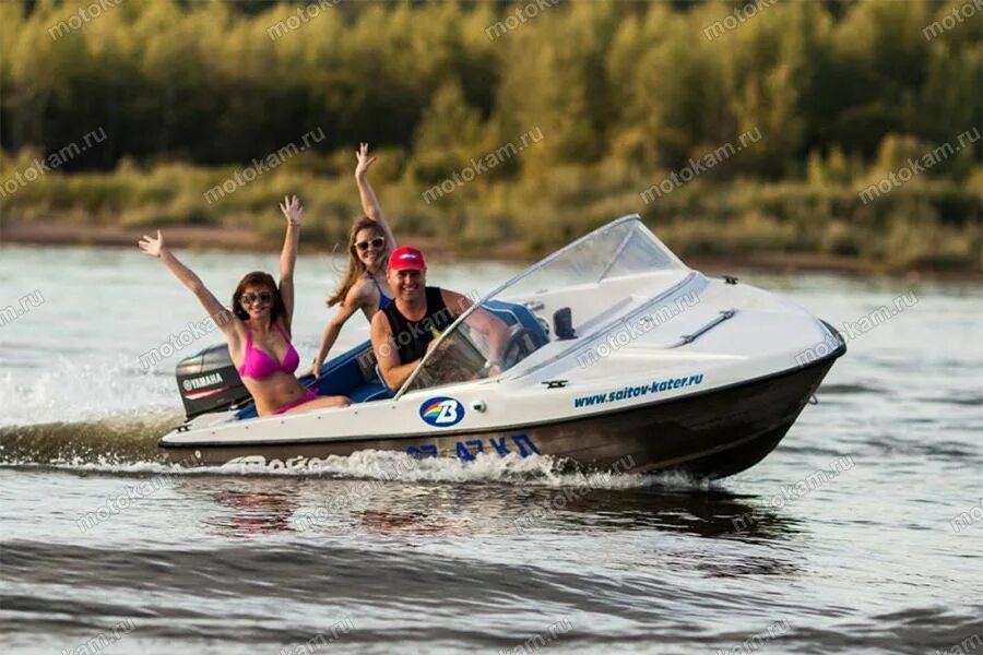 Катер bester 480. Катер бестер. Моторная лодка bester-400. Моторные лодки бестер. Лодка бестер 480.