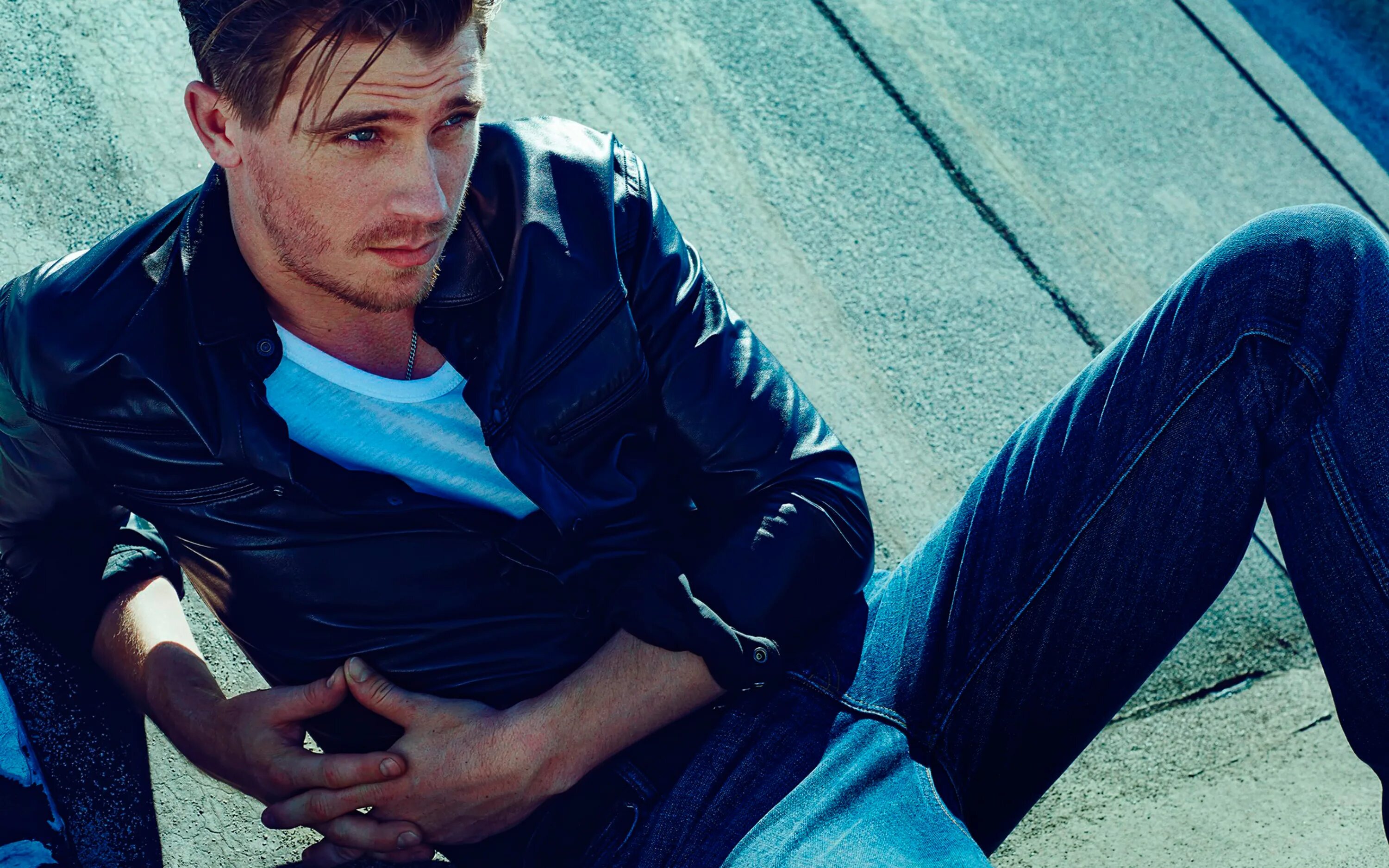 Клевый чувак. Garrett Hedlund Photoshoot. Гаррет Хедлунд фото. Симпатичный мужчина. Классный парень.