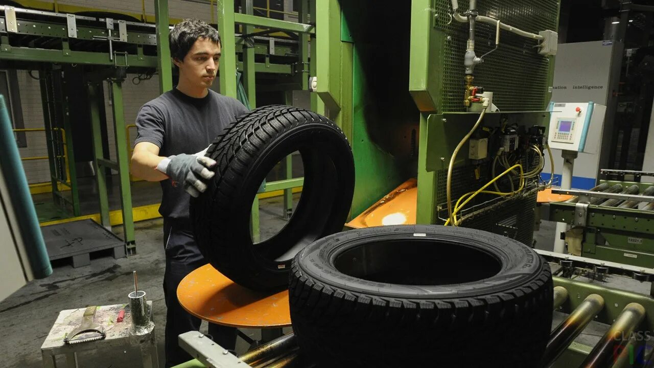 Year of manufacture tires. Нокиан тайерс шины. Шведское колесо на производстве. Лучшее производство шин. Лучшее производство шин.