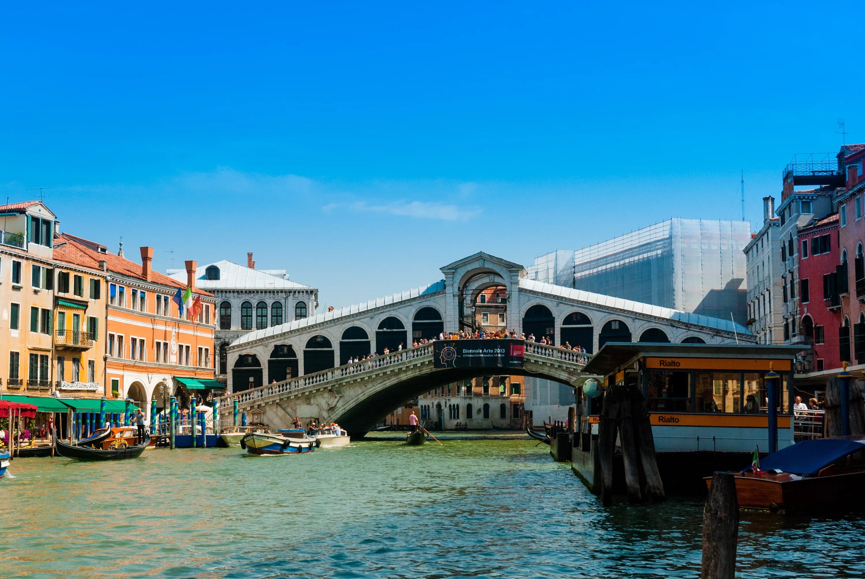 Мост риальто венеция. Архитектура венеции мост риальто. De venezia. Венеция мост риальто гранд канал. Италия мост риальто.