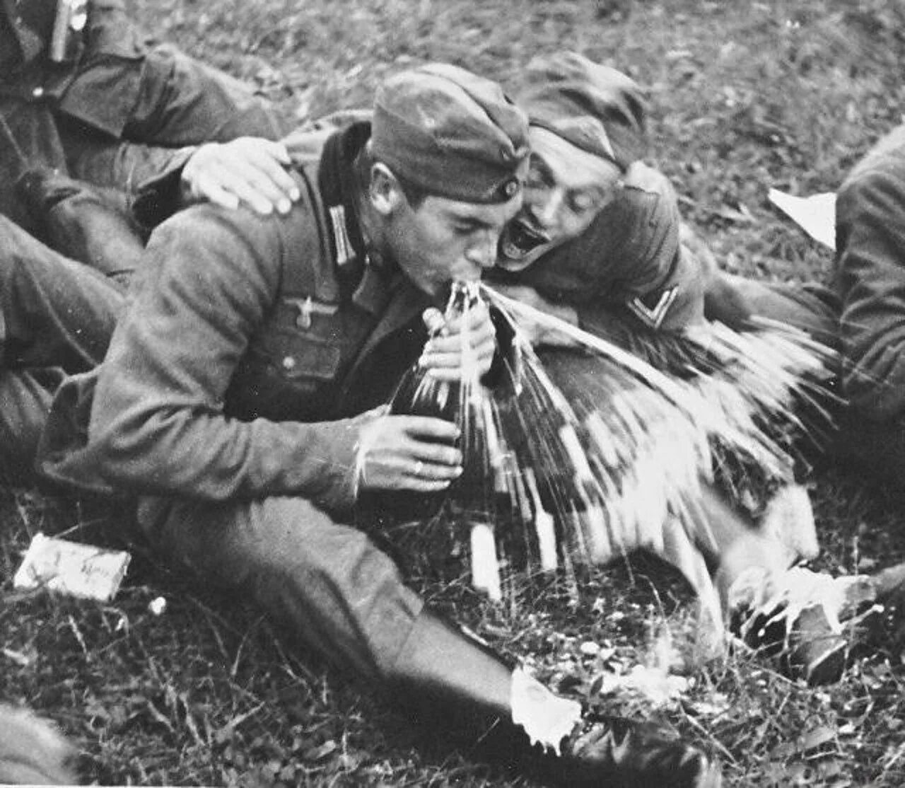 Хендехох. Немецкие солдаты второй мировой войны.
