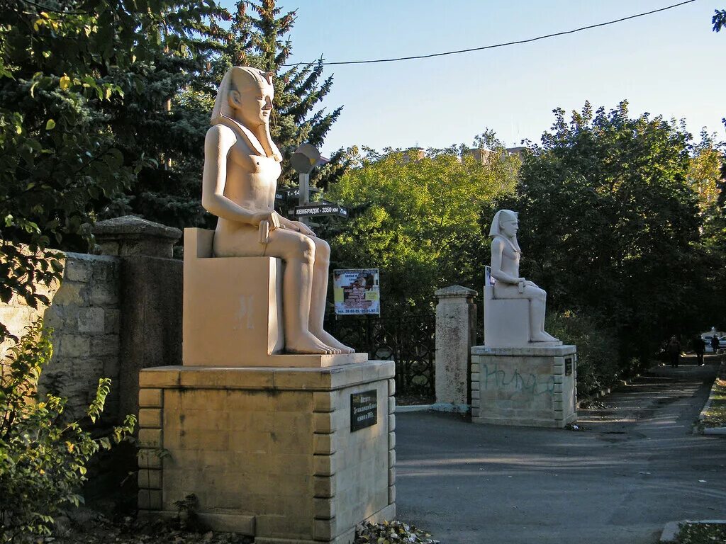 Окрестности ставрополя. Памятники города Ставрополя. 5 Памятников города Ставрополя. Ставропольский край ,Ставрополь город и достопримечательности. Ставрополь достопримечательности города.