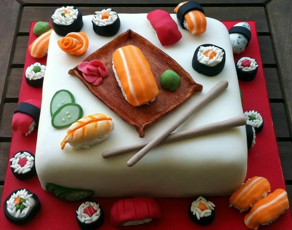 Бенто торт 18 девушке. Бенто суши торт. Торт в виде суши и роллов. Необычные торты на день рождения. Торт суши мастика.