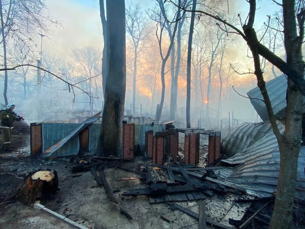 Поселок Радчино Рамонский район. Пожар Радчино Рамонский район. Пожар в Рамонском районе Воронежской области. Радчино Рамонский район Воронеж. Дом в собственности сгорел